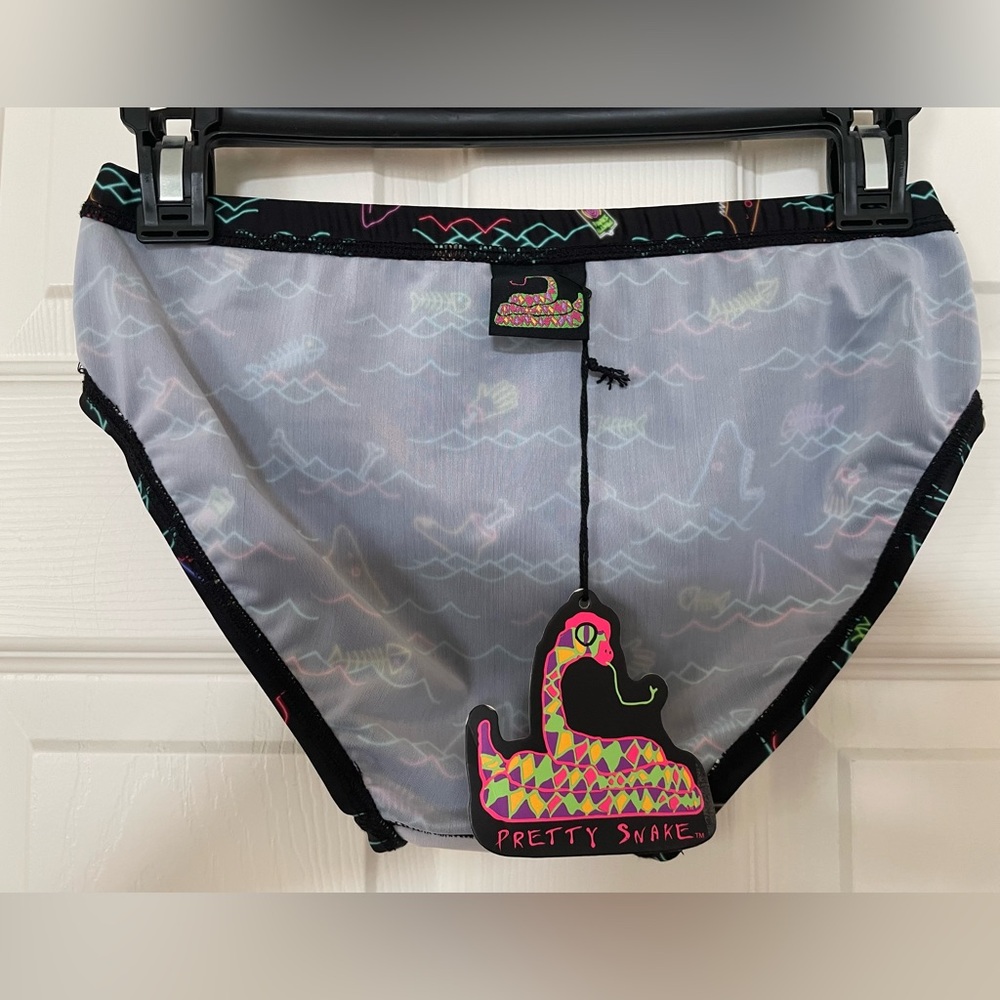 Pretty Snake Swim Brief. Size: Small - Picture 3 of 5